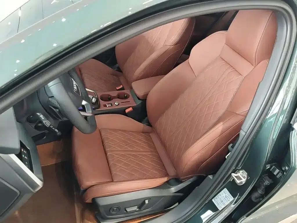 Audi A3 2026 Sportback 35TFSI Flying Spur Luxury Edition — миниатюра 15