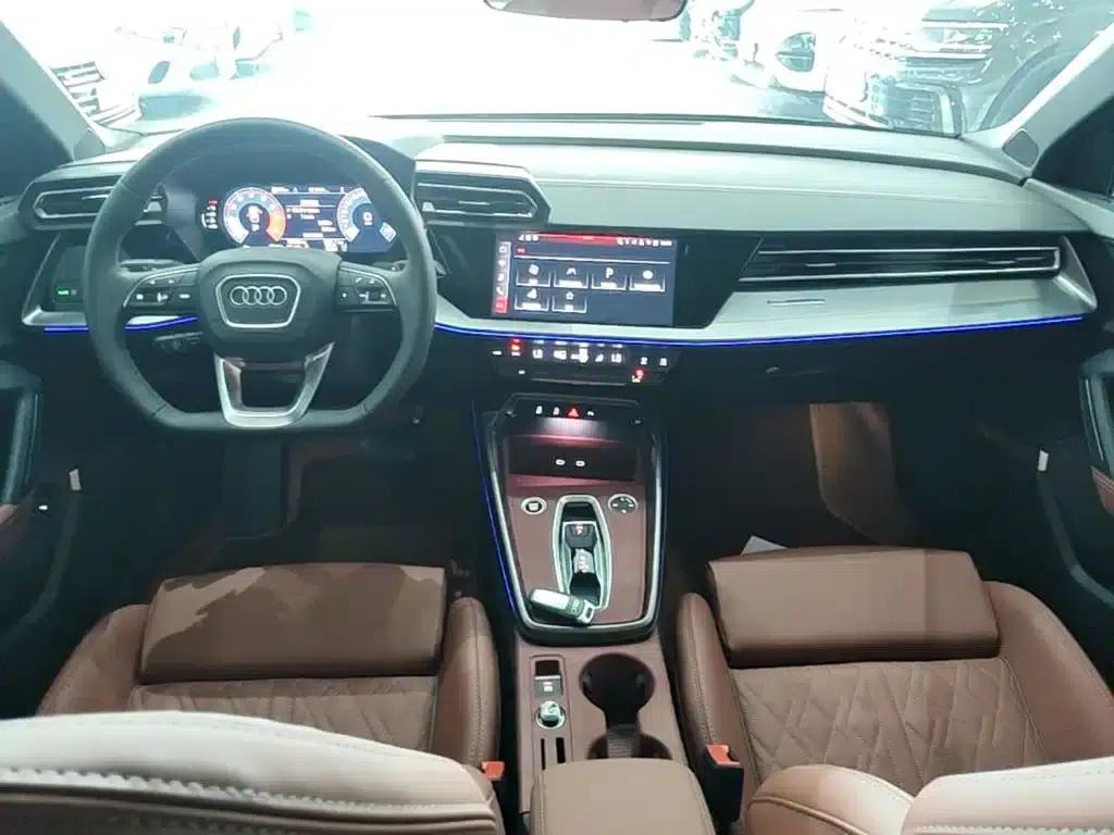 Audi A3 2026 Sportback 35TFSI Flying Spur Luxury Edition — миниатюра 10