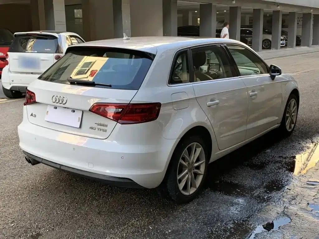 Audi A3 2015 Sportback 40 TFSI Automatic Comfort — миниатюра 10