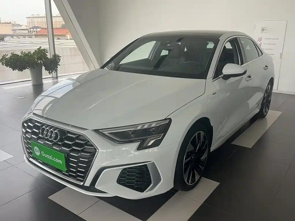2024 Audi A3 A3L Limousine 35 TFSI Fashion Sport — миниатюра 2