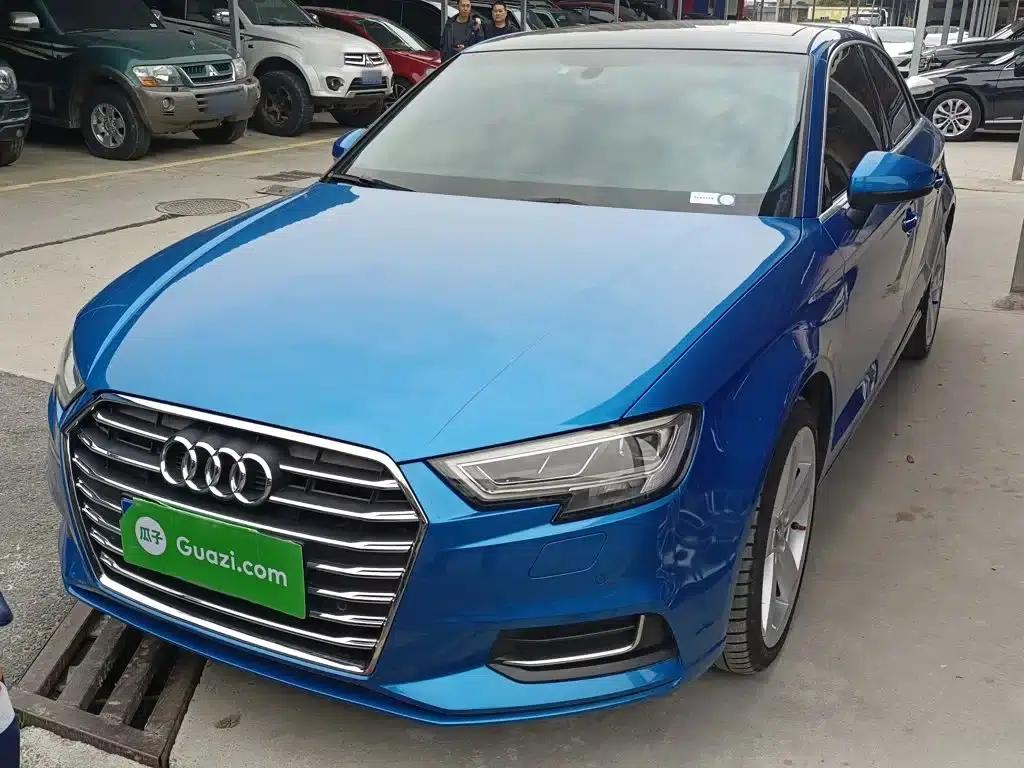Audi A3 2018 30th Anniversary Edition Limousine 35 TFSI Fashion Model — миниатюра 1