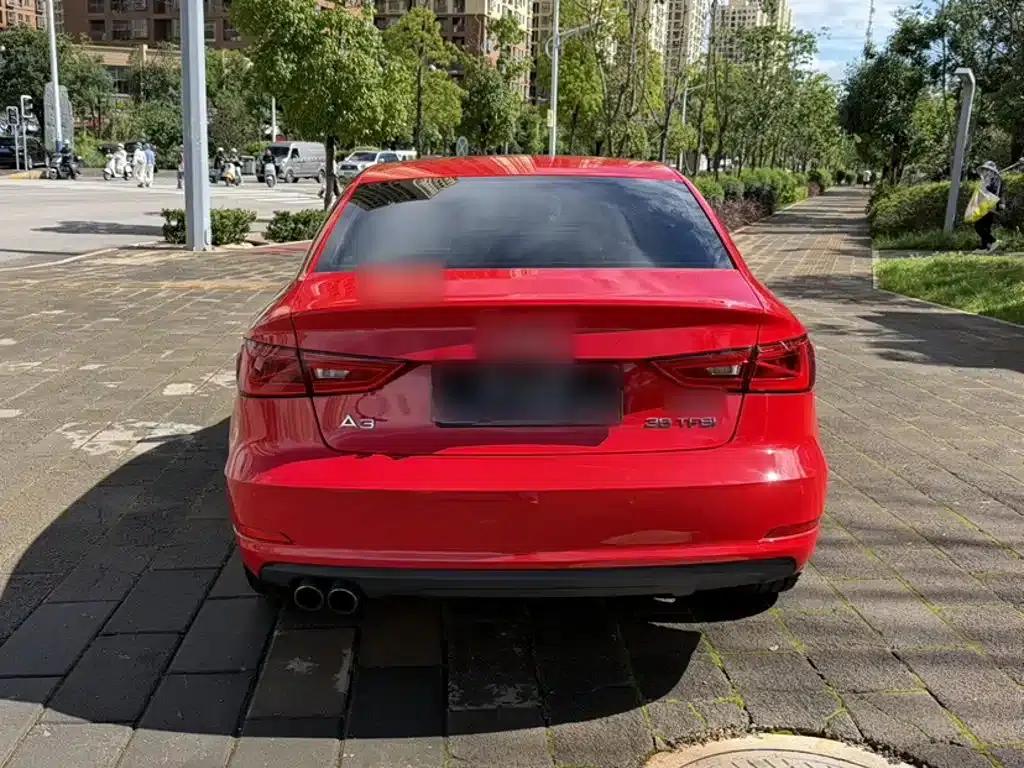 Audi A3 2015 Limousine 35 TFSI Millionth Anniversary Comfort Edition — миниатюра 9