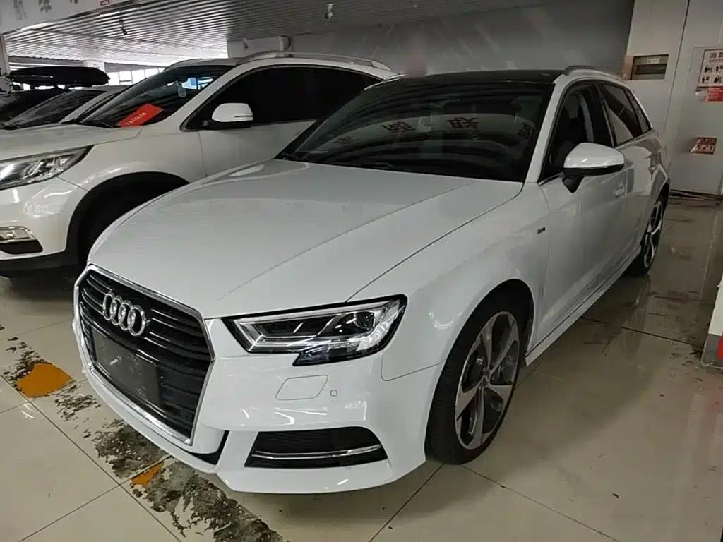Audi A3 2018 30th Anniversary Edition Sportback 35 TFSI — миниатюра 2