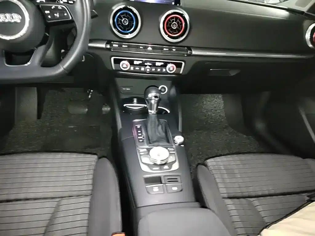 Audi A3 2018 30th Anniversary Edition Sportback 35 TFSI — миниатюра 10