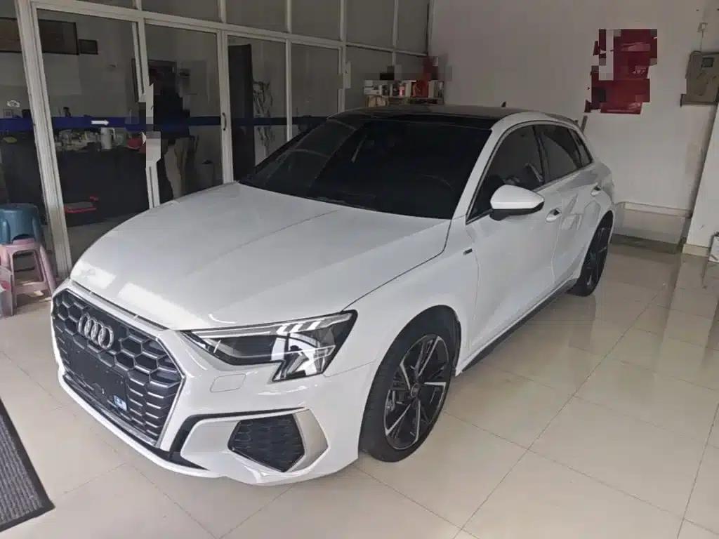 Audi A3 2022 Sportback 35 TFSI Fashion Sport — миниатюра 1