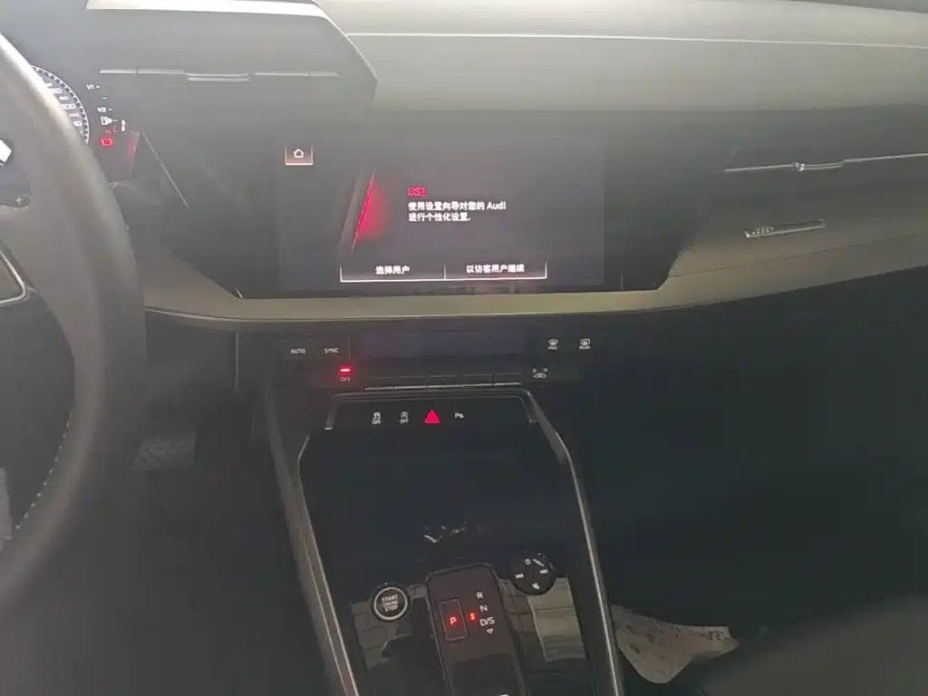 Audi A3 2022 Sportback 35 TFSI Fashion Sport — миниатюра 13