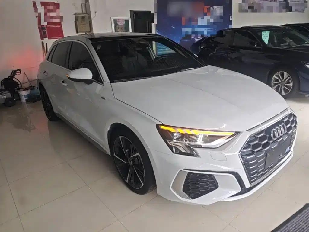 Audi A3 2022 Sportback 35 TFSI Fashion Sport — миниатюра 4