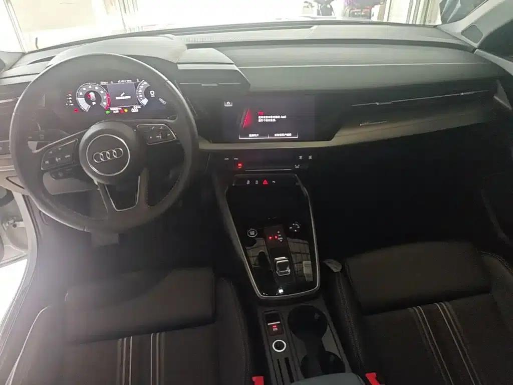 Audi A3 2022 Sportback 35 TFSI Fashion Sport — миниатюра 10