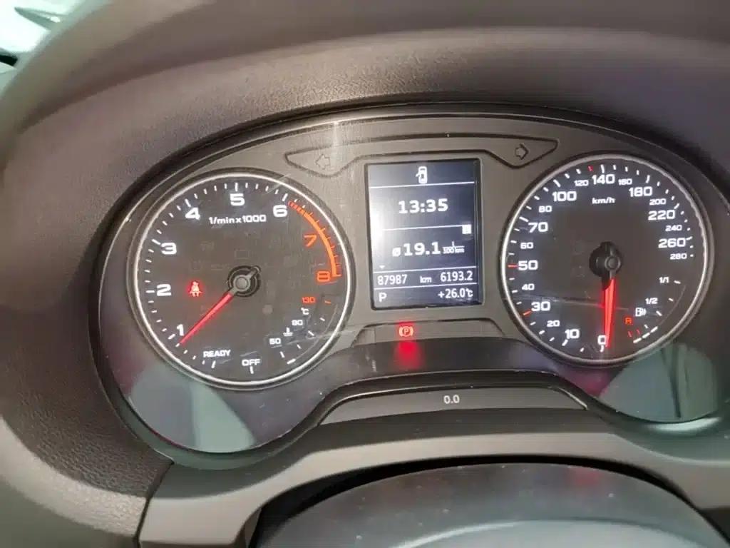 Audi A3 2016 Limousine 35 TFSI Progressive — миниатюра 12