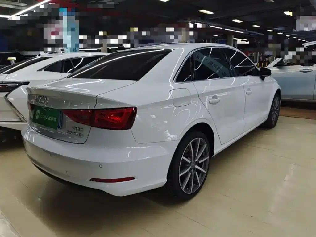 Audi A3 2016 Limousine 35 TFSI Progressive — миниатюра 7