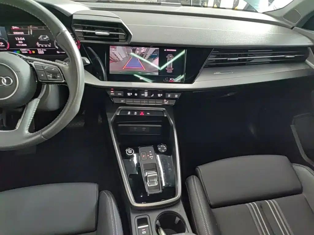 Audi A3 2021 Sportback 35 TFSI Fashion Sport — миниатюра 13