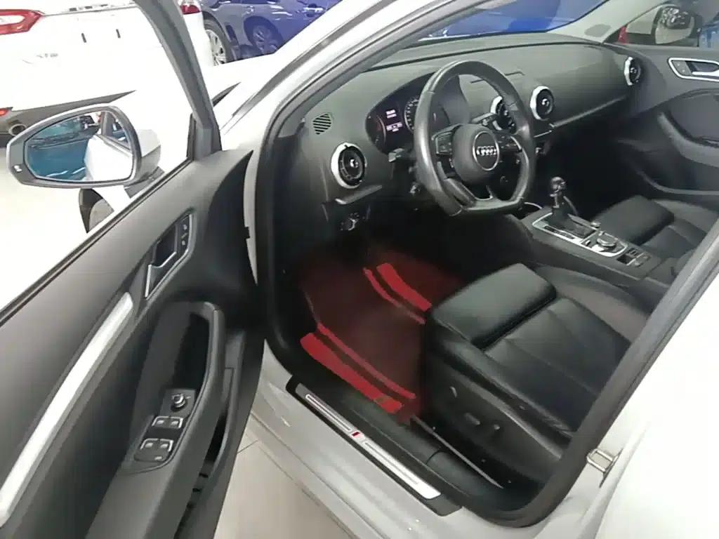 Audi A3 2019 Sportback 35 TFSI Sport (China VI Emission Standard) — миниатюра 16