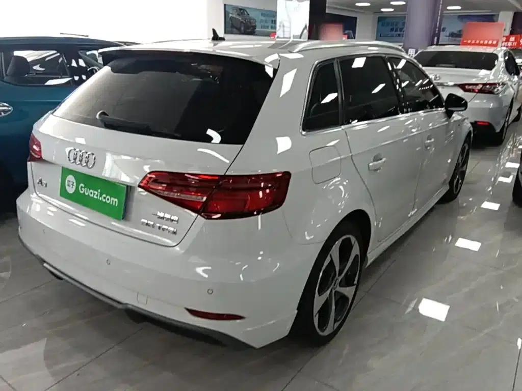 Audi A3 2019 Sportback 35 TFSI Sport (China VI Emission Standard) — миниатюра 7