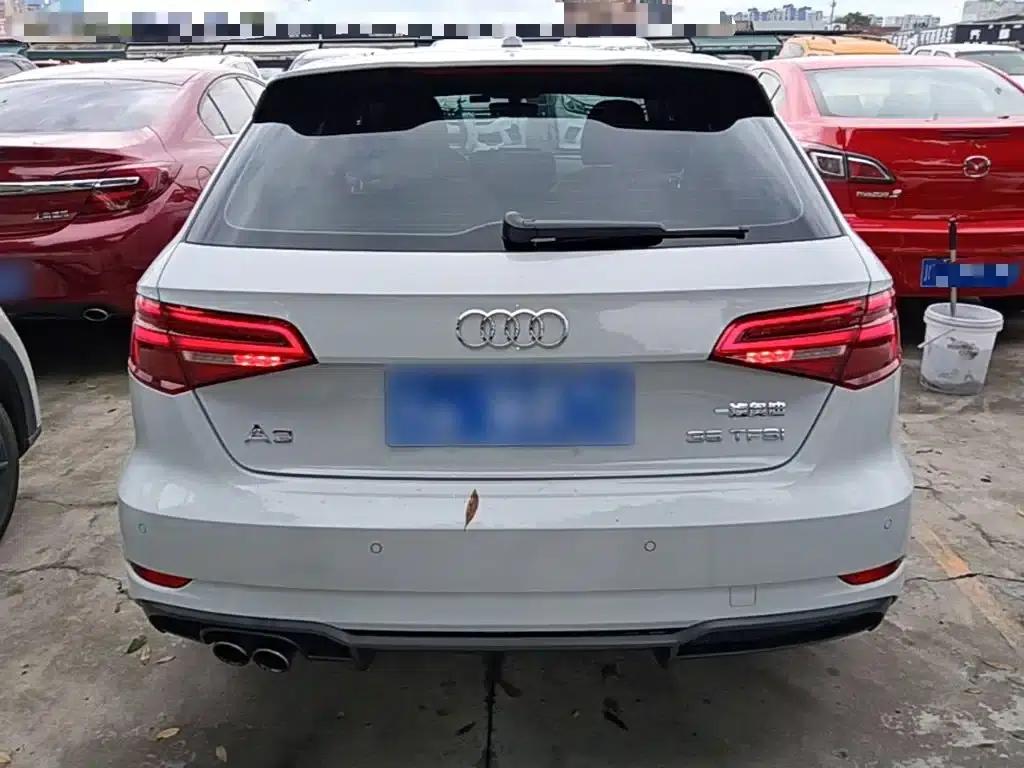 Audi A3 2018 30th Anniversary Edition Sportback 35 TFSI Fashion Model — миниатюра 6