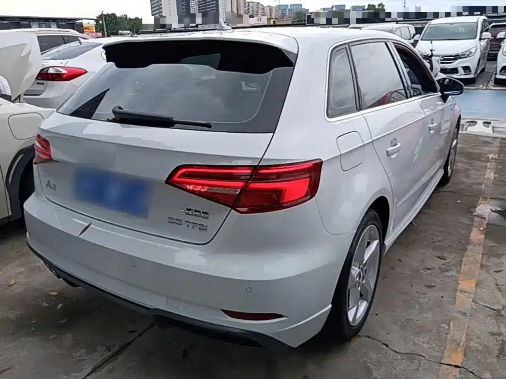 Audi A3 2018 30th Anniversary Edition Sportback 35 TFSI Fashion Model — миниатюра 7