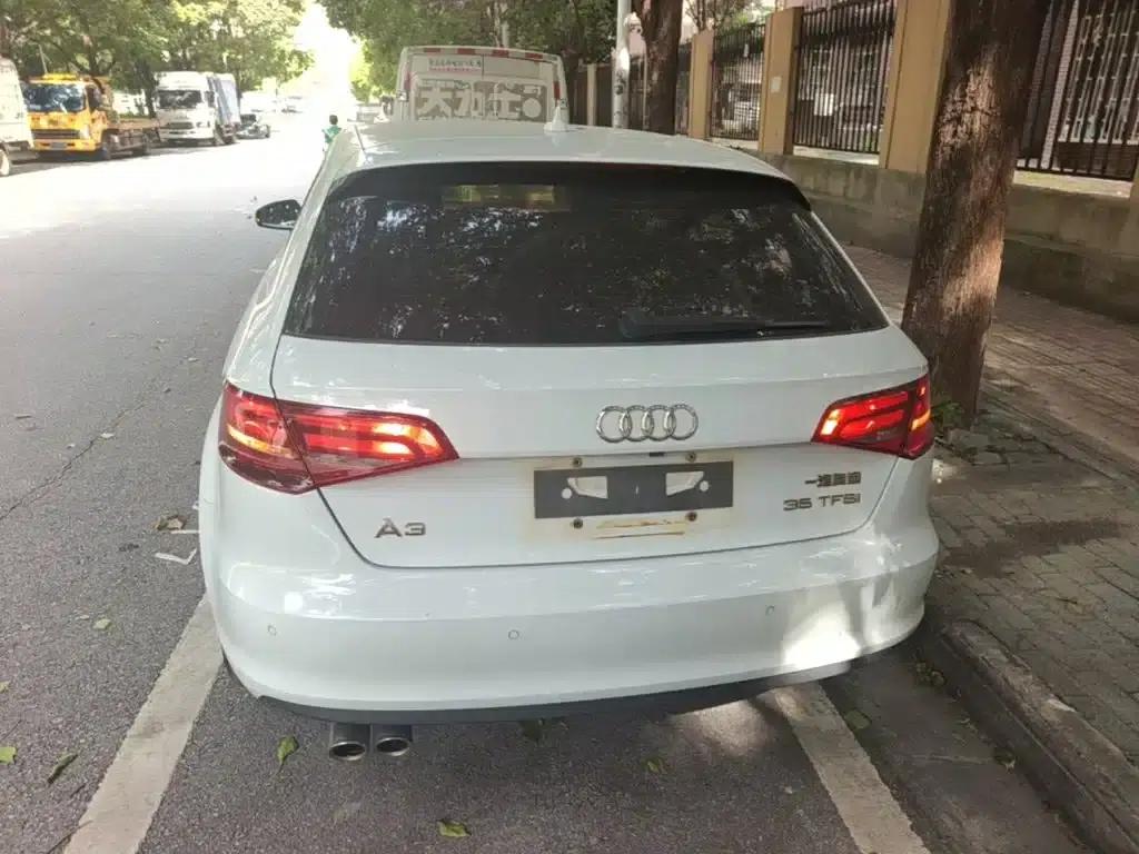 Audi A3 2014 Sportback 35 TFSI Automatic Entry-Level Model — миниатюра 6