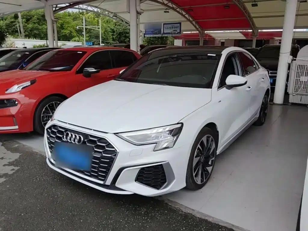 2024 Audi A3 A3L Limousine 35 TFSI Fashion Sport — миниатюра 2