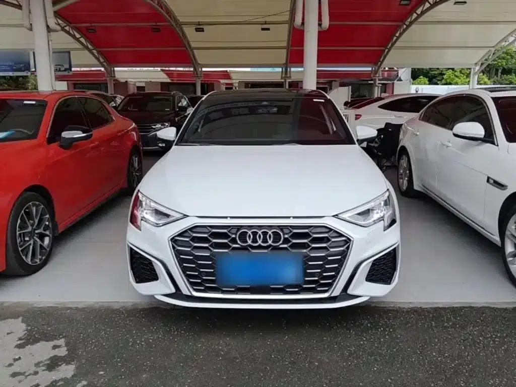2024 Audi A3 A3L Limousine 35 TFSI Fashion Sport — миниатюра 3