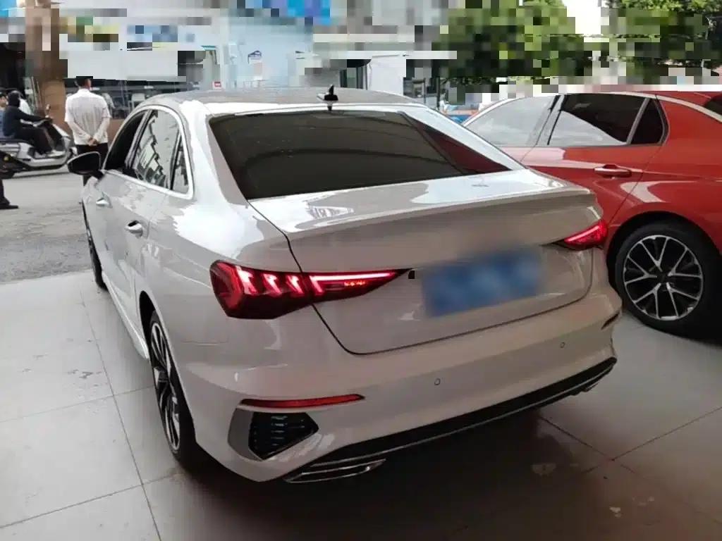 2024 Audi A3 A3L Limousine 35 TFSI Fashion Sport — миниатюра 5