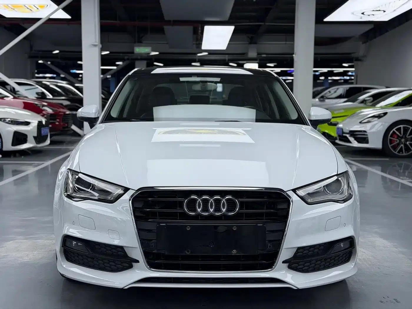 Audi A3 (Imported) 2015 Limousine 45 TFSI S line Luxury — миниатюра 1