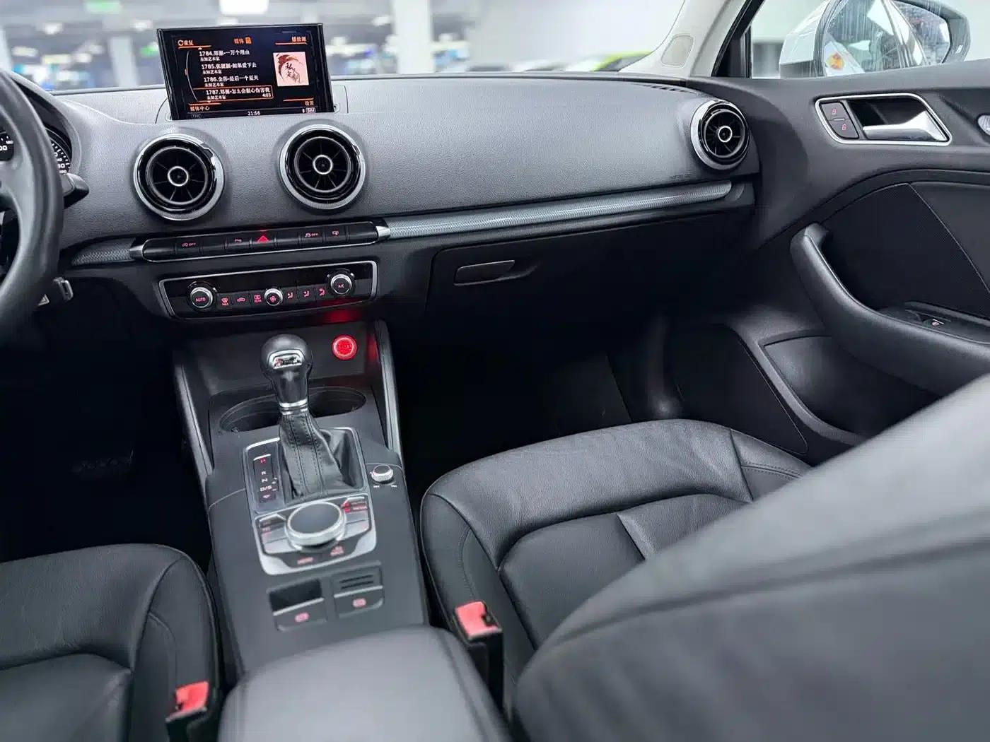 Audi A3 (Imported) 2015 Limousine 45 TFSI S line Luxury — миниатюра 6