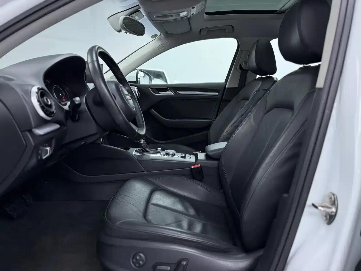 Audi A3 (Imported) 2015 Limousine 45 TFSI S line Luxury — миниатюра 8