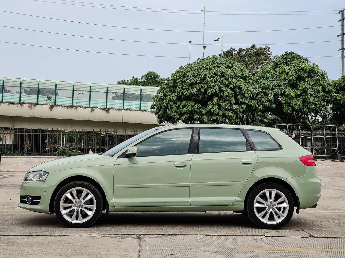 2010 Audi A3 Sportback 1.8T Luxury (Imported) — миниатюра 4