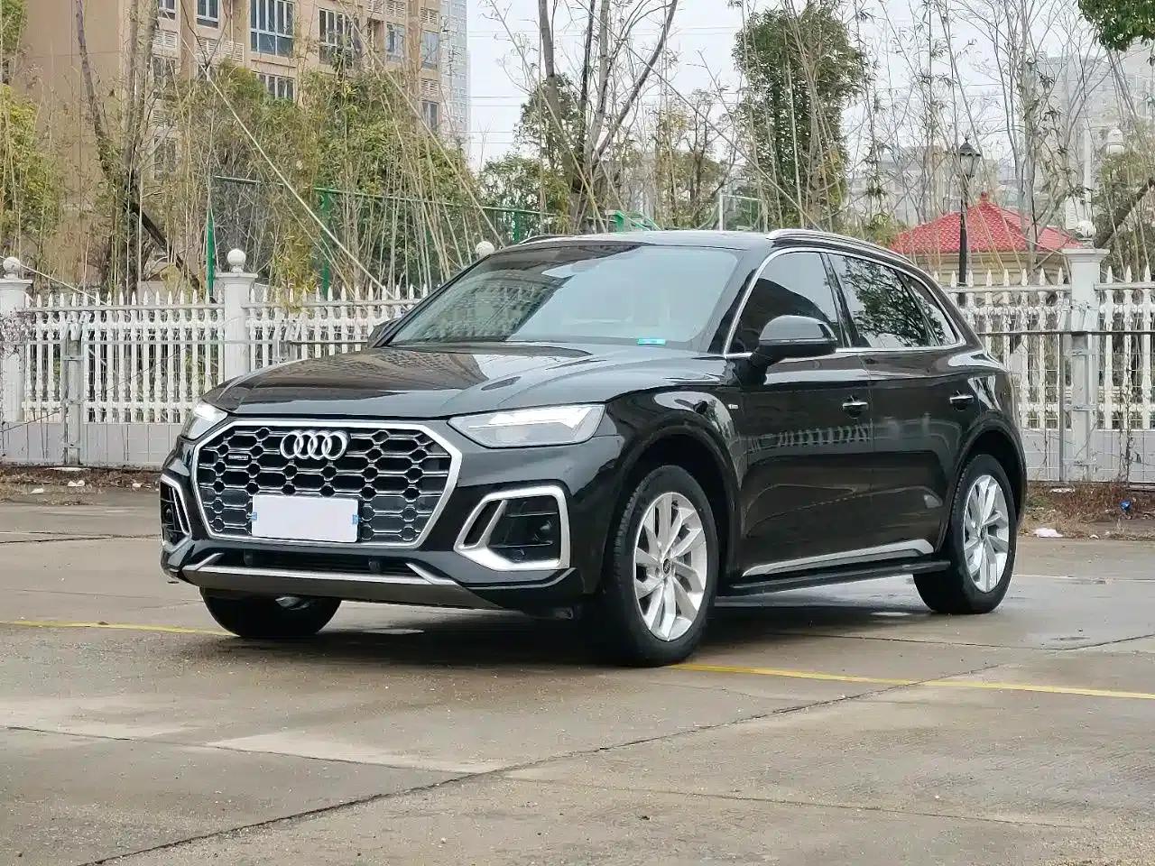 Audi Q5L 2022 Facelift 40T Luxury Dynamic — миниатюра 1