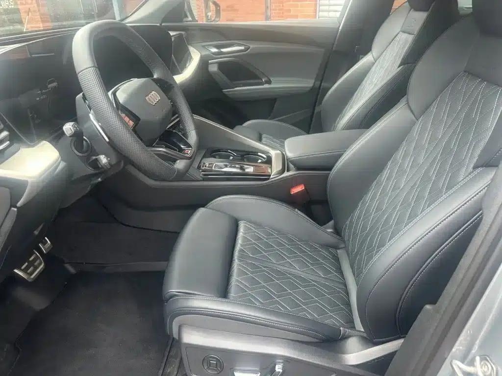 Audi Q5L 2026 2.0T Exclusive Edition for Million Users — миниатюра 6