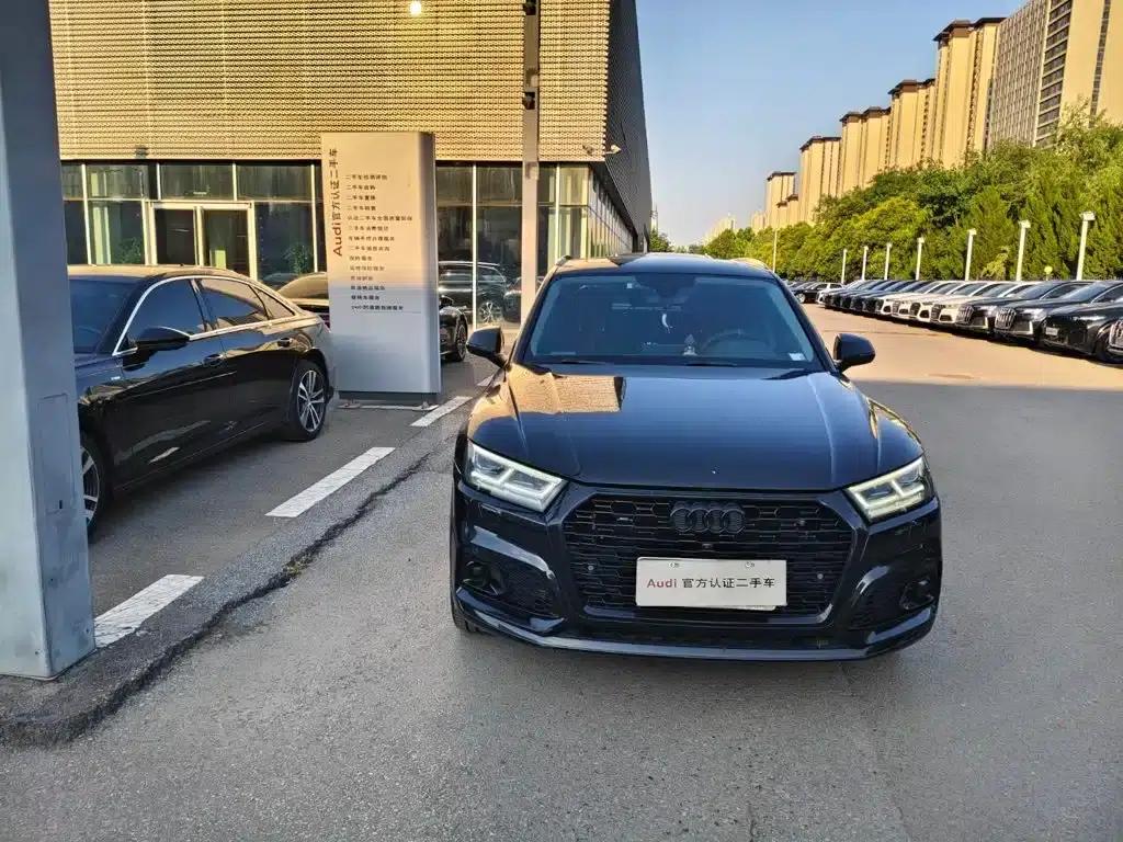 Audi Q5L 2018 40 TFSI Luxury Fashion Edition (China VI Emission Standard) — миниатюра 1