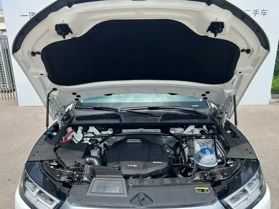 Audi Q5L 2020 40 TFSI Luxury Fashion Edition — миниатюра 12