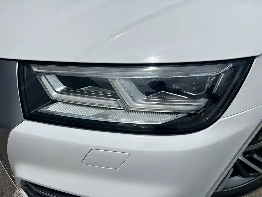 Audi Q5L 2020 40 TFSI Luxury Fashion Edition — миниатюра 14