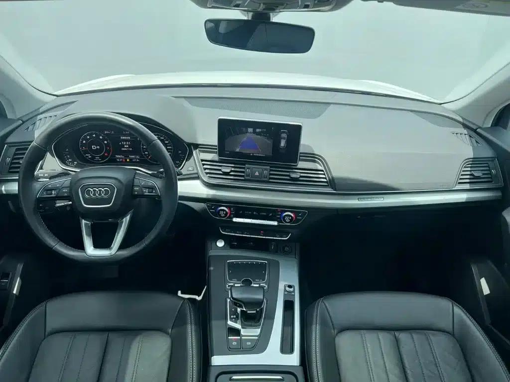 Audi Q5L 2020 40 TFSI Luxury Fashion Edition — миниатюра 8