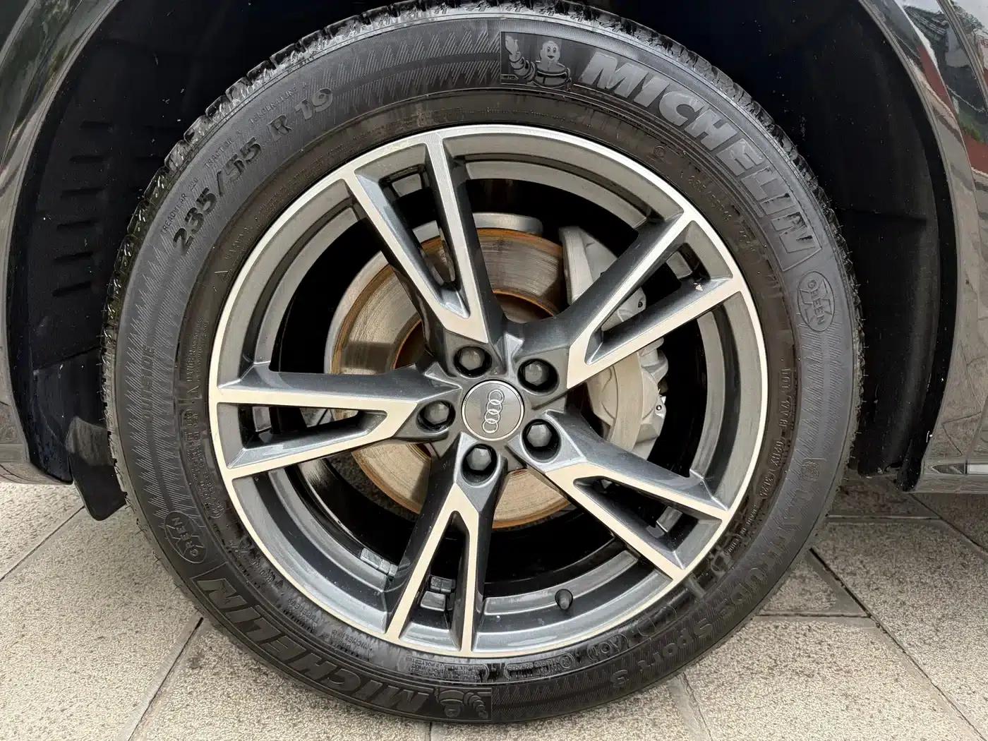 Audi Q5L 2018 40 TFSI Luxury Fashion Edition (China VI Emission Standard) — миниатюра 16