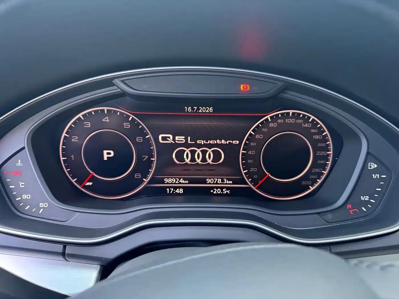 Audi Q5L 2020 40 TFSI Luxury Fashion Edition — миниатюра 11