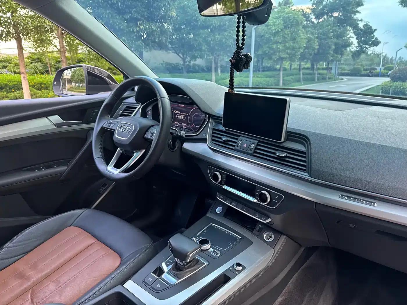 Audi Q5L 2020 40 TFSI Luxury Fashion Edition — миниатюра 13