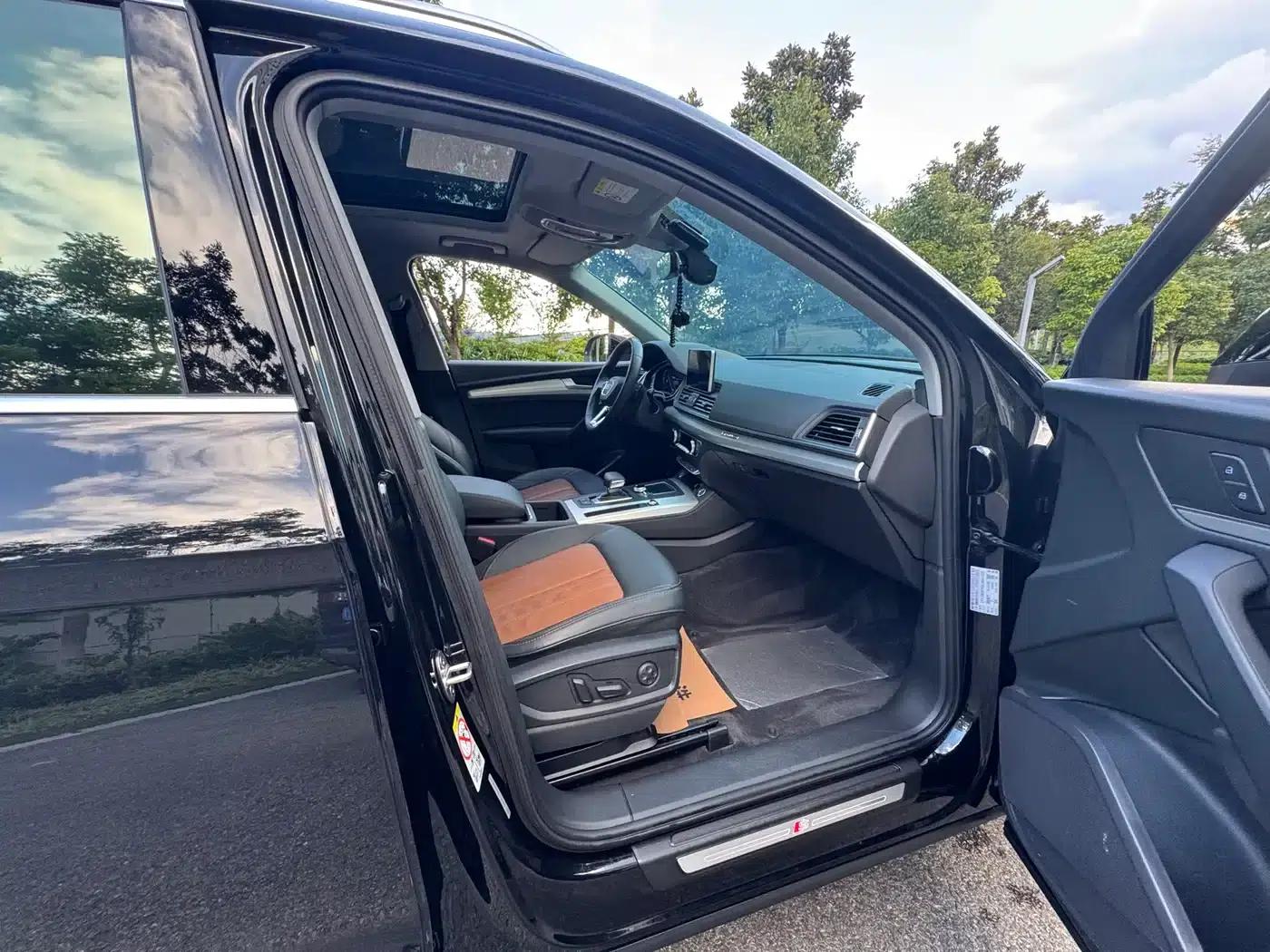 Audi Q5L 2020 40 TFSI Luxury Fashion Edition — миниатюра 17