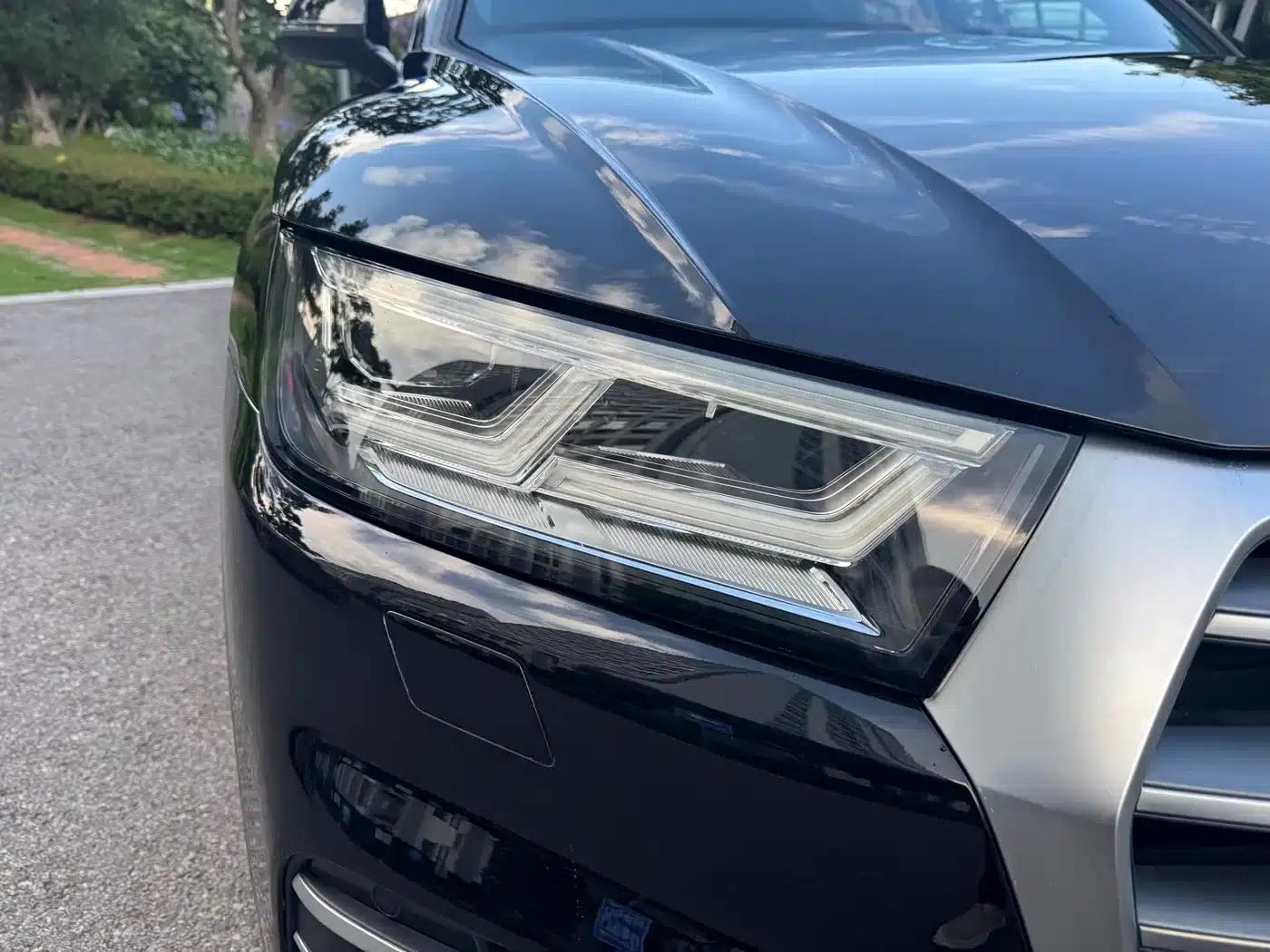 Audi Q5L 2020 40 TFSI Luxury Fashion Edition — миниатюра 28