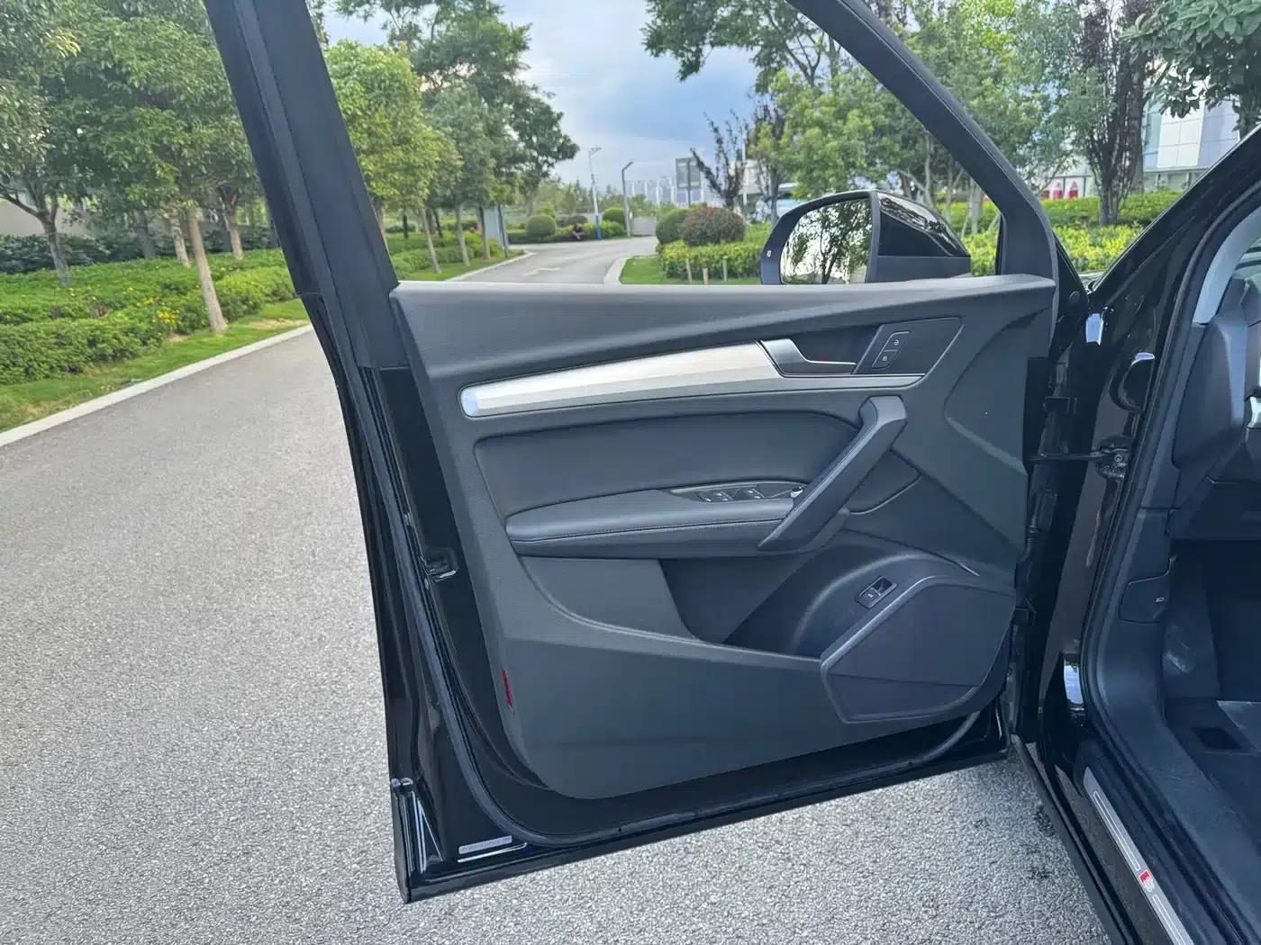 Audi Q5L 2020 40 TFSI Luxury Fashion Edition — миниатюра 30