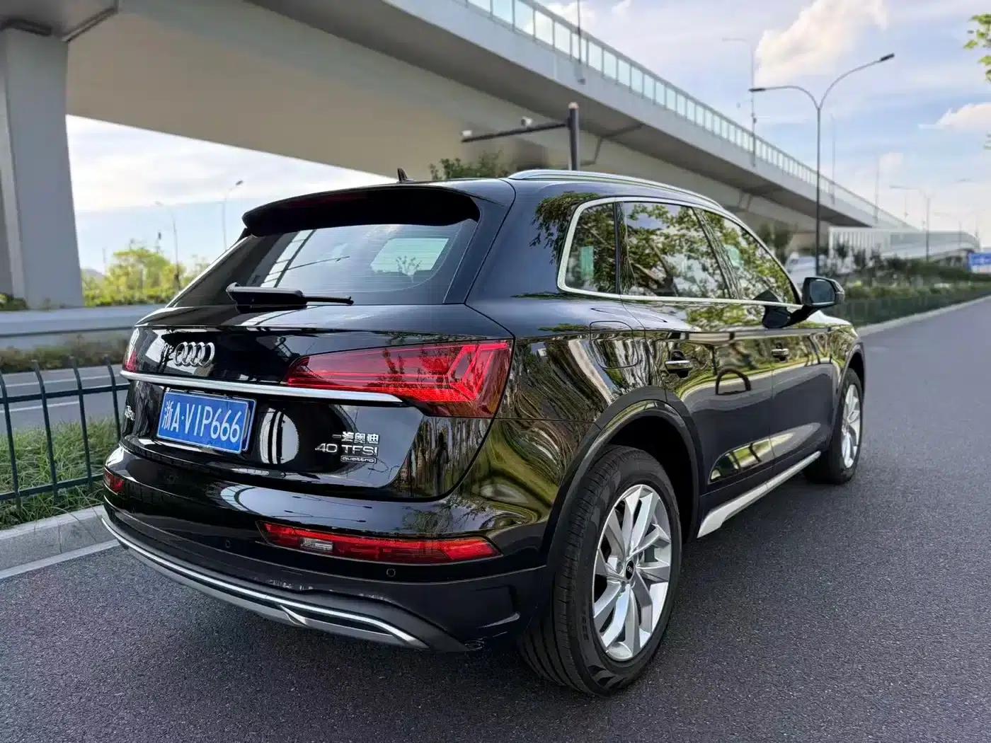 Audi Q5L 2024 40 TFSI Luxury Elegance — миниатюра 6