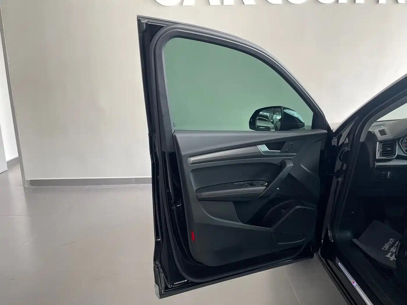 Audi Q5L 2022 Facelift 40T Luxury Dynamic — миниатюра 9