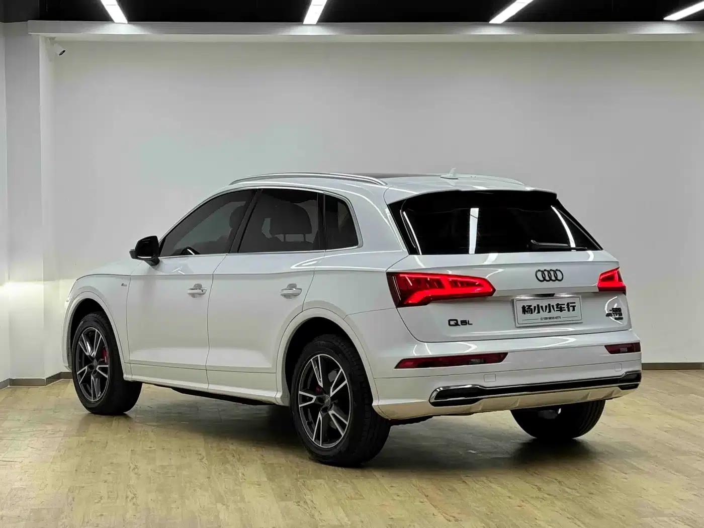 Audi Q5L 2018 45 TFSI Premium Fashion Edition (National V Emission Standard) — миниатюра 5