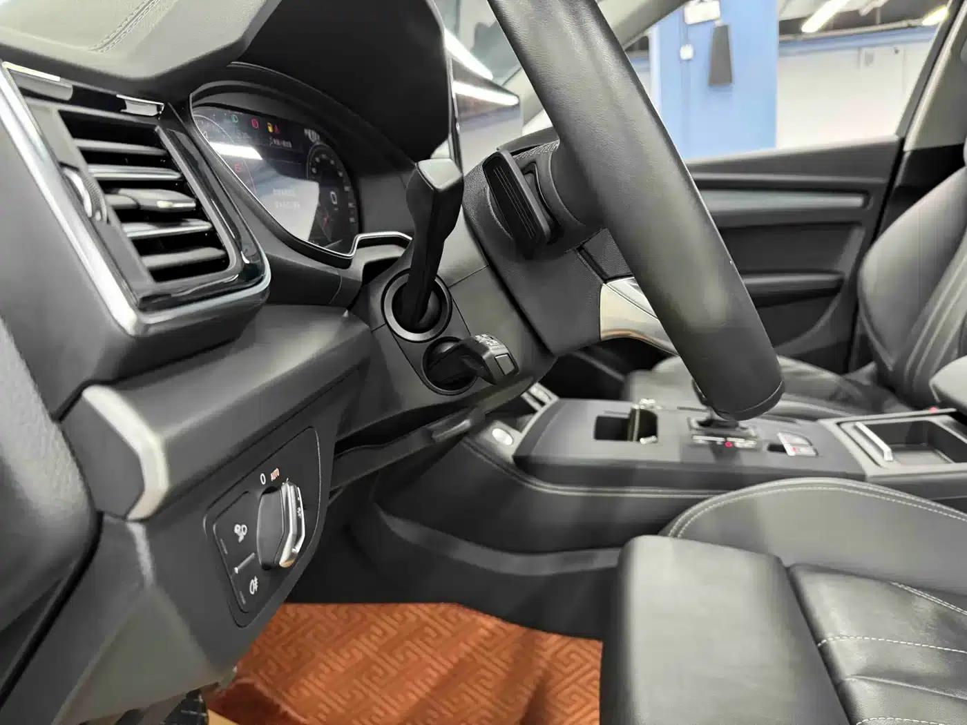 Audi Q5L 2024 40 TFSI Fashion Dynamic Edition — миниатюра 14