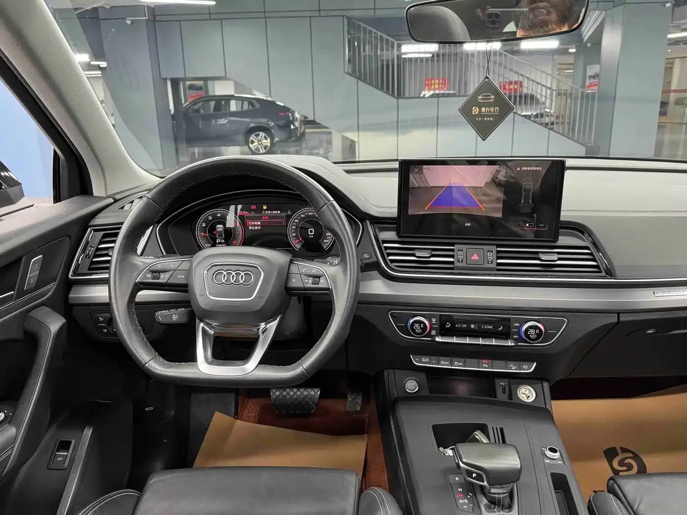 Audi Q5L 2024 40 TFSI Fashion Dynamic Edition — миниатюра 26
