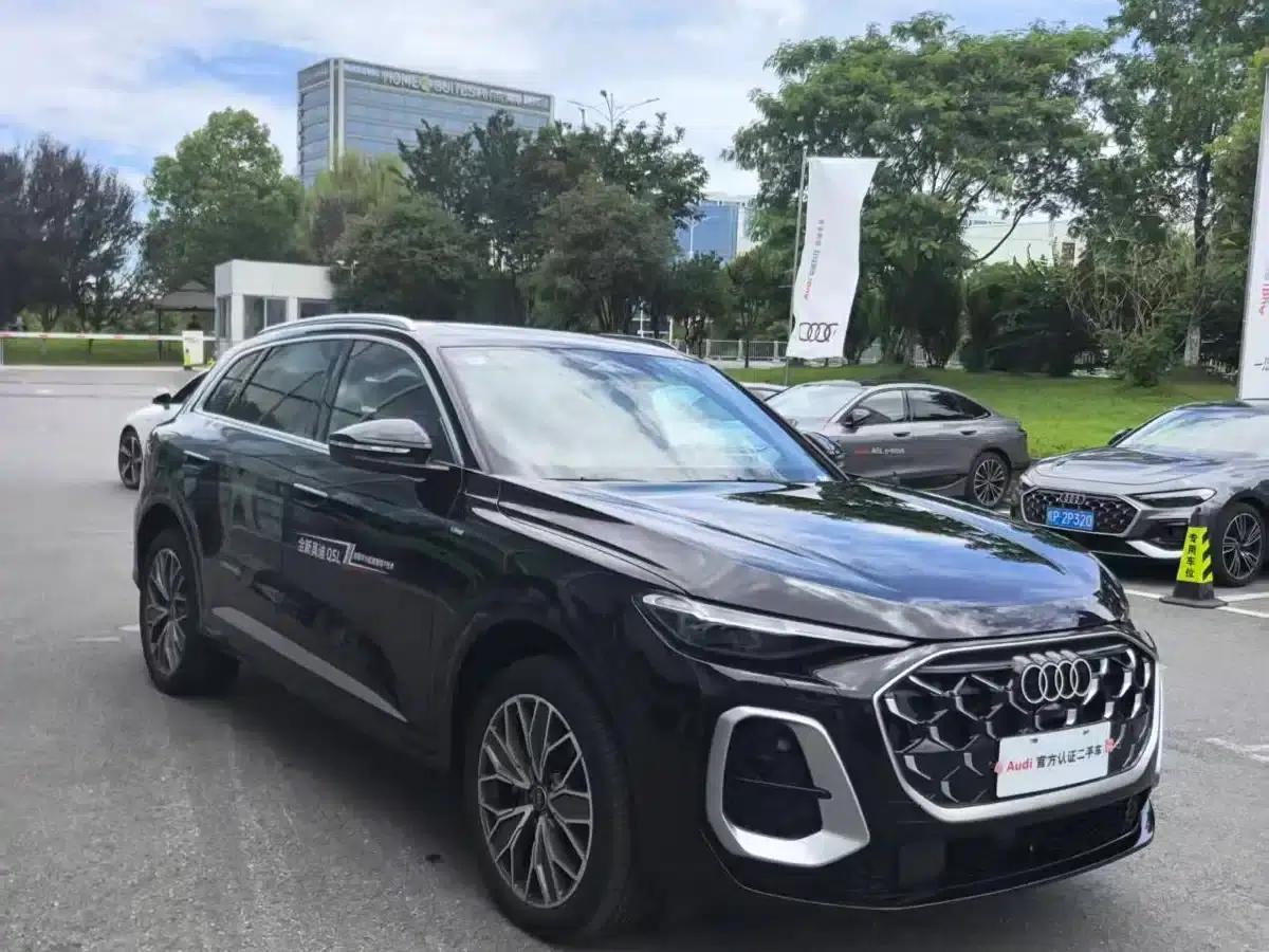Audi Q5L 2026 2.0T Exclusive Edition for Million Users — миниатюра 3