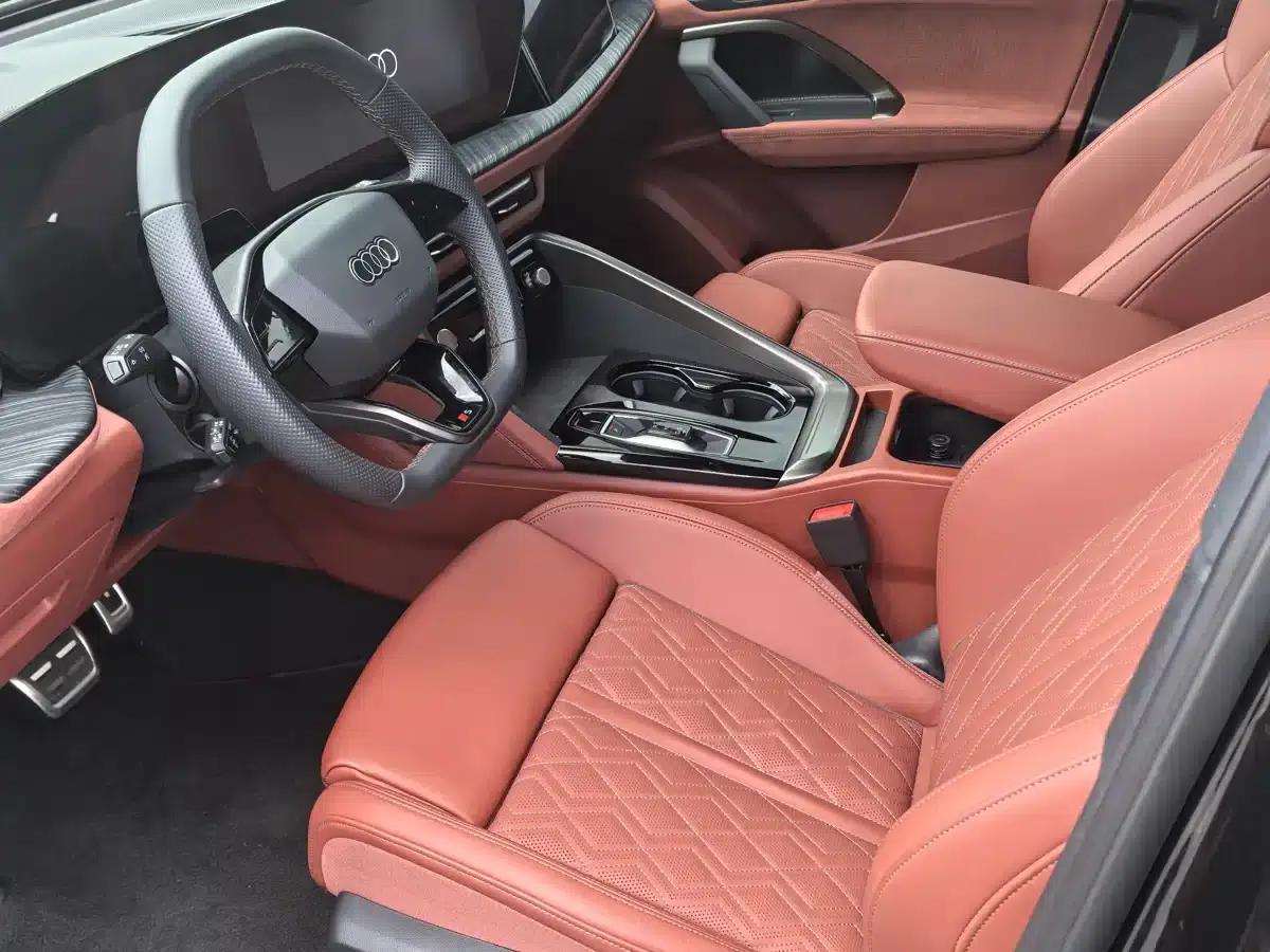 Audi Q5L 2026 2.0T Exclusive Edition for Million Users — миниатюра 5