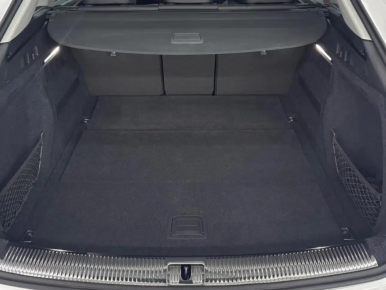 Audi Q5L 2023 45T Luxury Dynamic — миниатюра 16