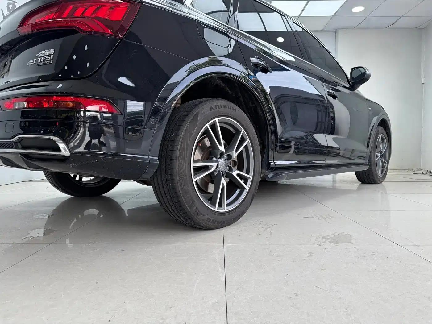 Audi Q5L 2020 45 TFSI Premium Fashion Edition — миниатюра 21