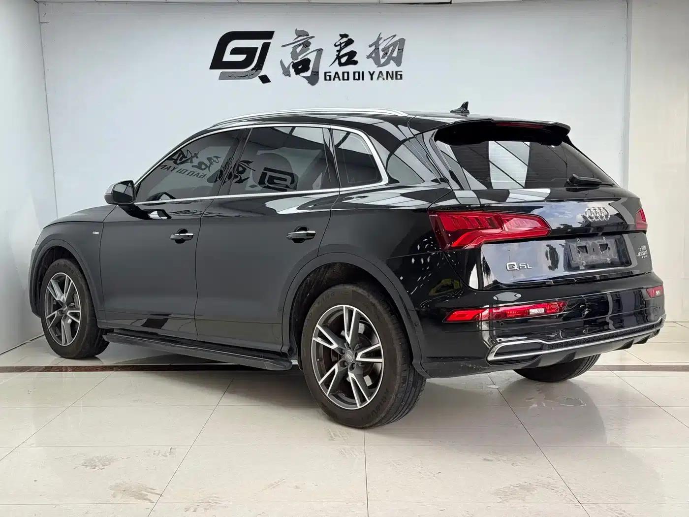 Audi Q5L 2020 45 TFSI Premium Fashion Edition — миниатюра 28