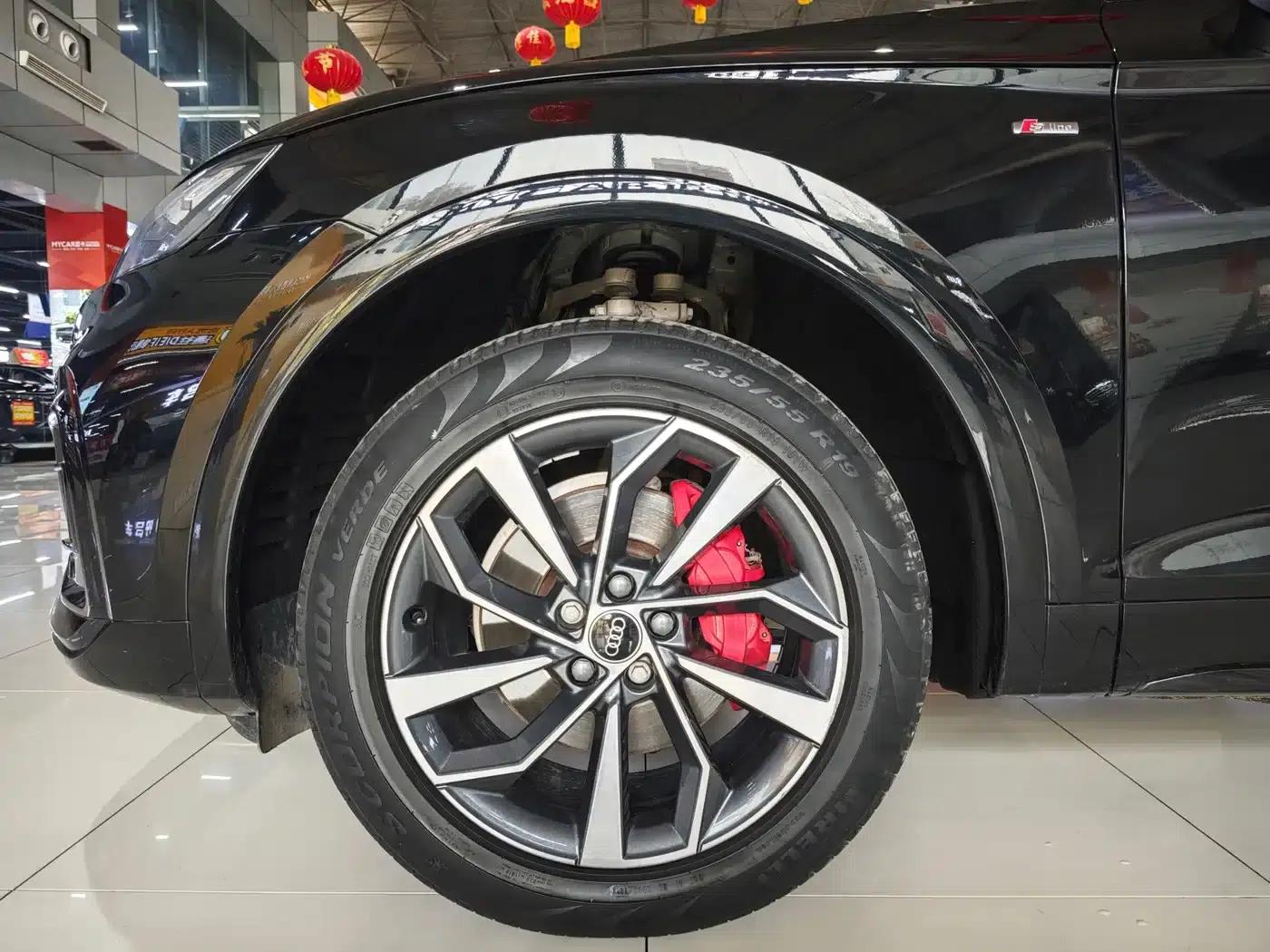 Audi Q5L 2023 40T Luxury Dynamic — миниатюра 18